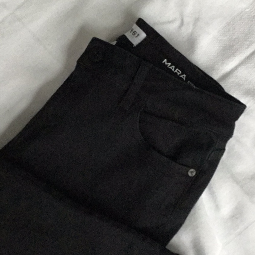 EUC DL1961 Mara Jean 28 Straight Black